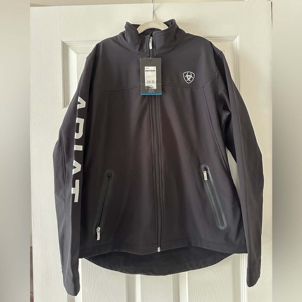 NWT New Team Softshell Jacket Women’s